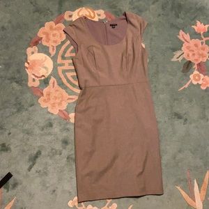 Ann Taylor tan sheath dress size 4